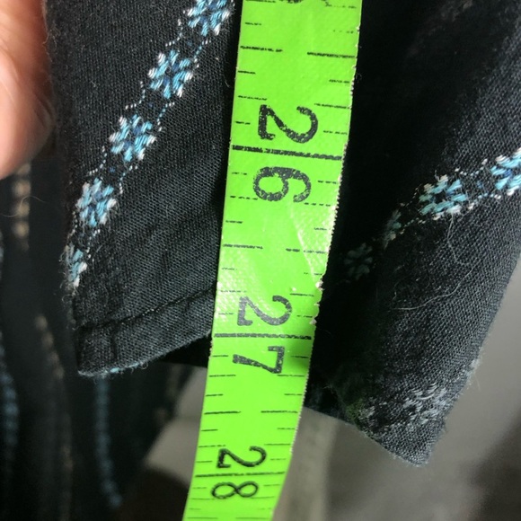 Men’s Black Shirt. Size Large. Roper. - Picture 6 of 7